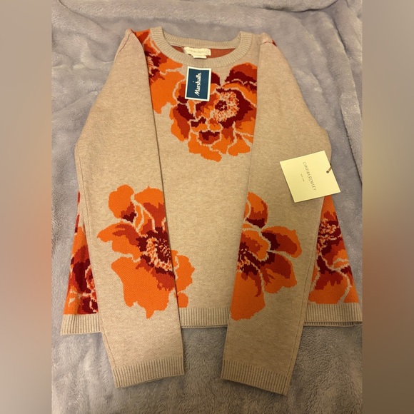 Beige and Orange Floral Sweater - Picture 2 of 3